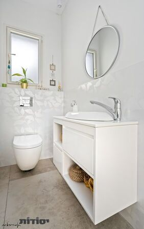 Gallery Image 11